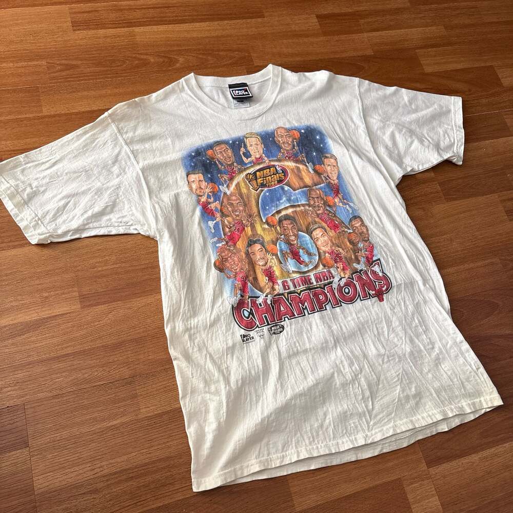 Vintage 1998 Chicago Bulls NBA Finals Champions T-Shirt